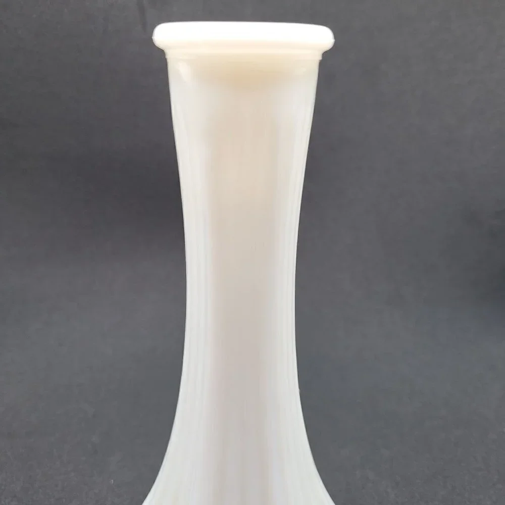 Vintage E.O. Brody Co. Milk Glass Vase Mid Century Modern Cleveland Ohio USA 6